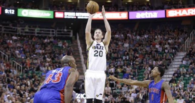 出人意料地 出人意料地