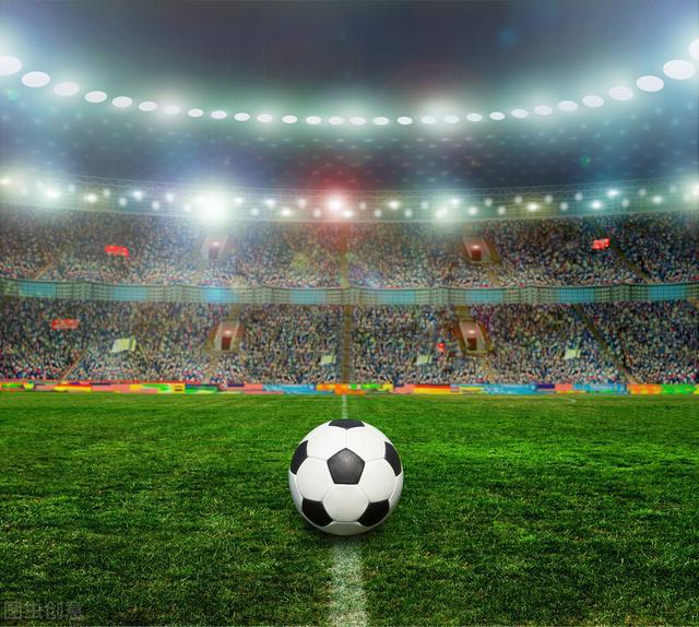 表现吸引了 表现吸引了