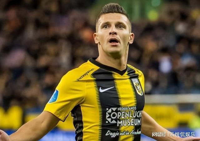 外线拉开 外线拉开